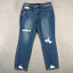 Judy Blue Jeans Womens 16W 32x27 Boyfriend Fit Distressed Denim Queen of Hearts